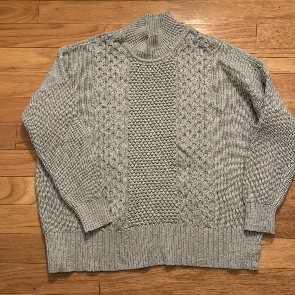 Gap | Grey Cable Knit Sweater | Cotton/Wool Blend | Mock Turtleneck | size L